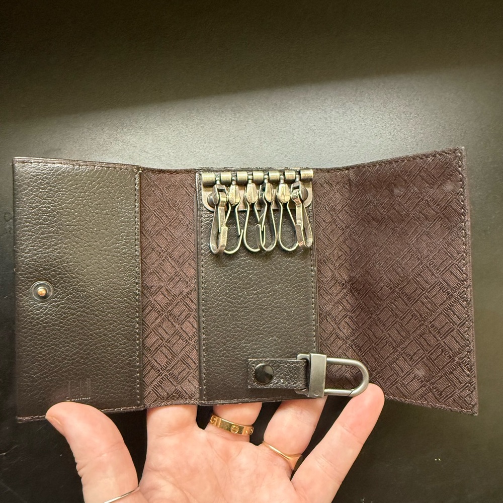 Dunhill Key Holder - Picture 4 of 5